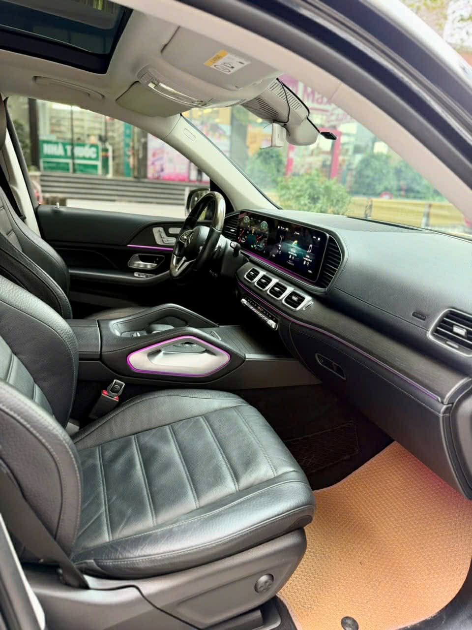 Mercedes GLS 450&nbsp;Đen 2020&nbsp;đã up full maybach 2024 ,&nbsp;đã bảo dưỡng full các cấp tại Mec An Du